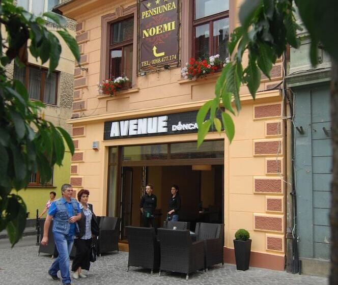 בית מלון כפרי Pension Noemi