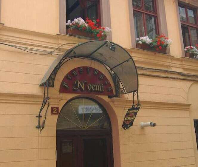 בית מלון כפרי Pension Noemi