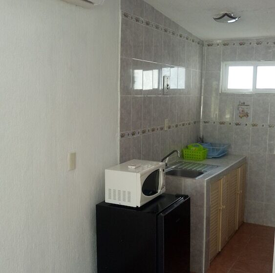 בית מלון כפרי Piedras De Sol Acapulco