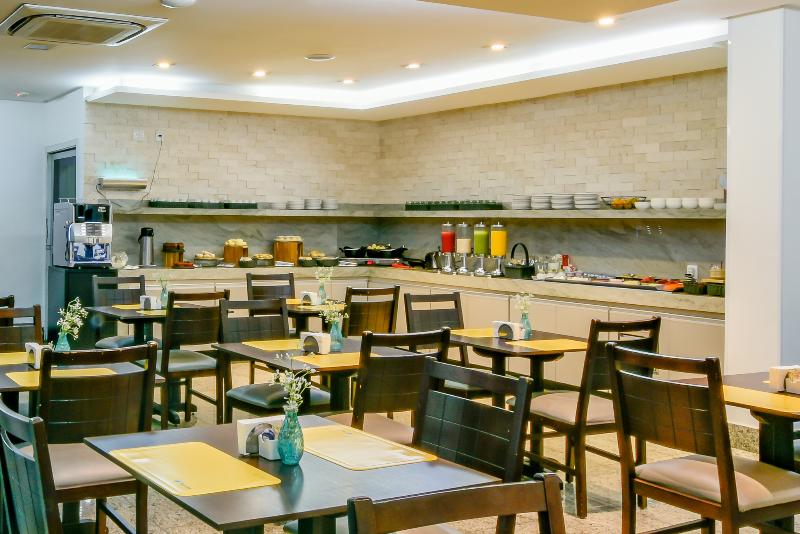 酒店 Plaza Inn Breeze Aeroporto