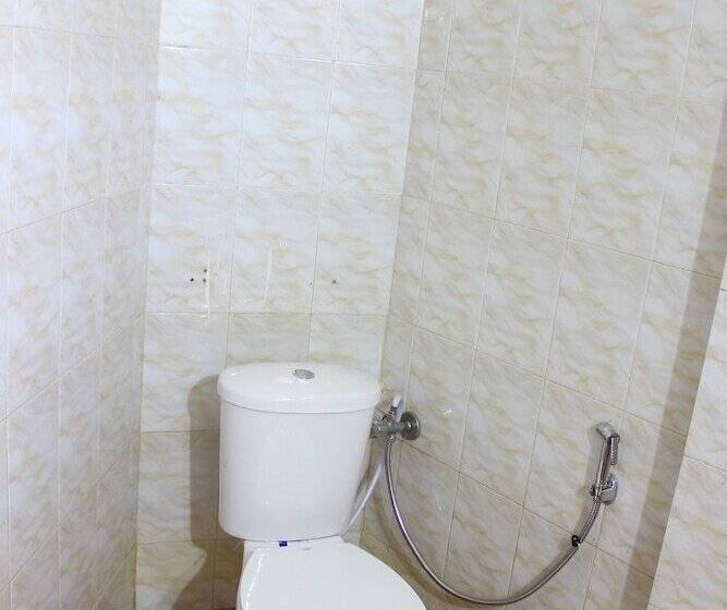 ホテル Poonam Village Resort