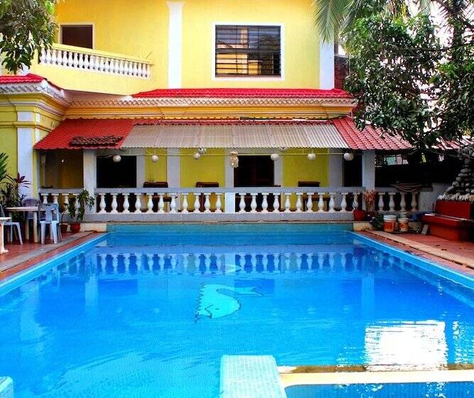 ホテル Poonam Village Resort