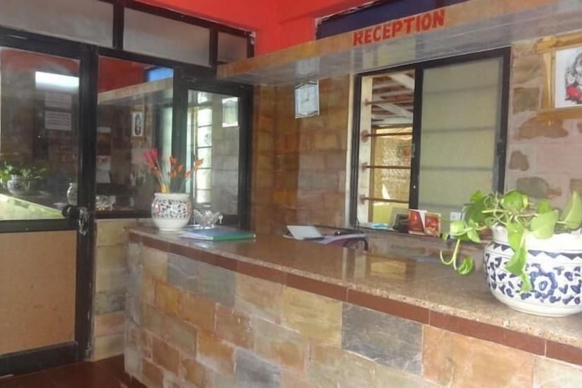 ホテル Poonam Village Resort