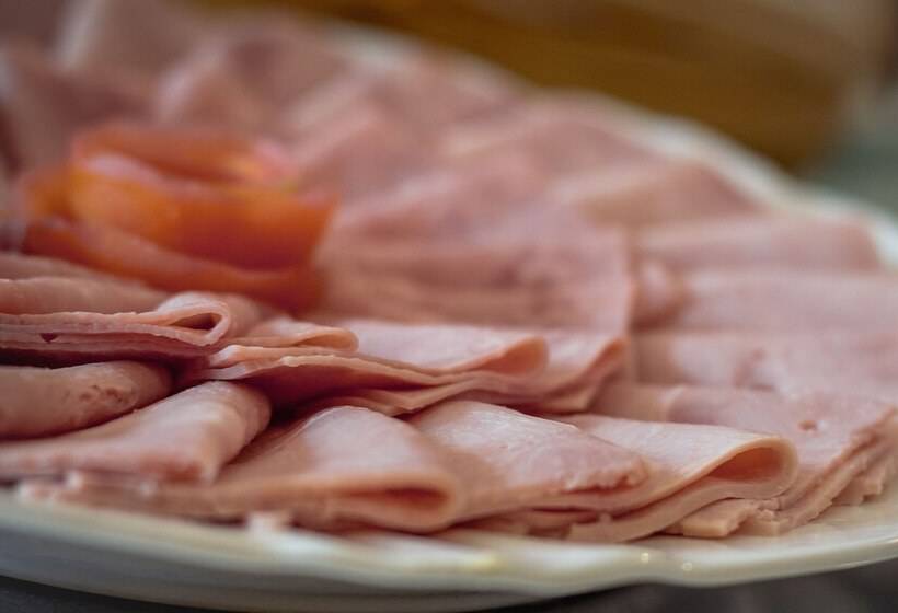 Отель Porto Dos Casais Guest House Itacare