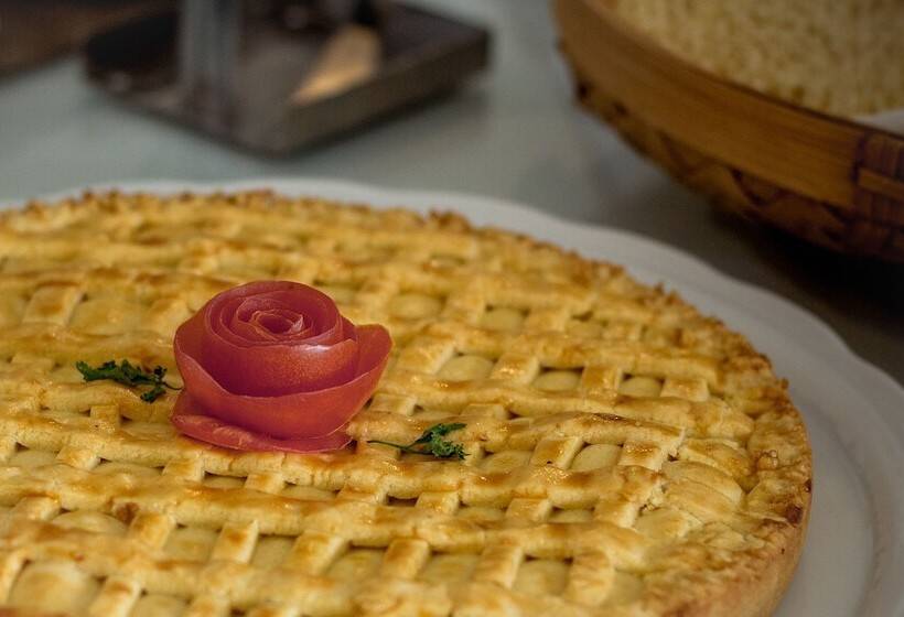 Отель Porto Dos Casais Guest House Itacare