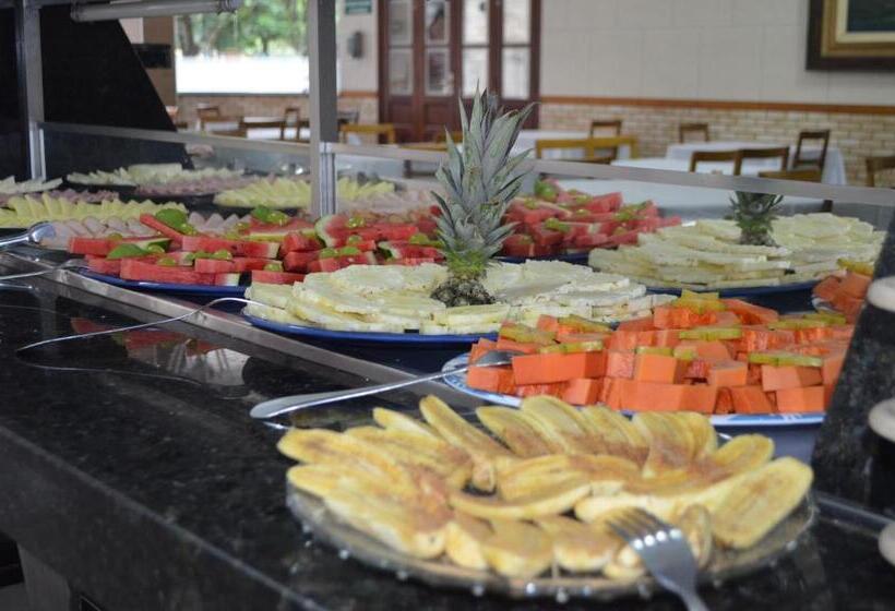 בית מלון כפרי Presidente