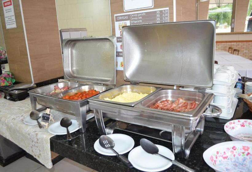 בית מלון כפרי Presidente