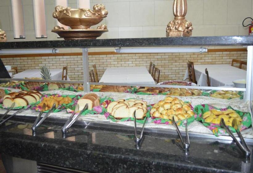 בית מלון כפרי Presidente