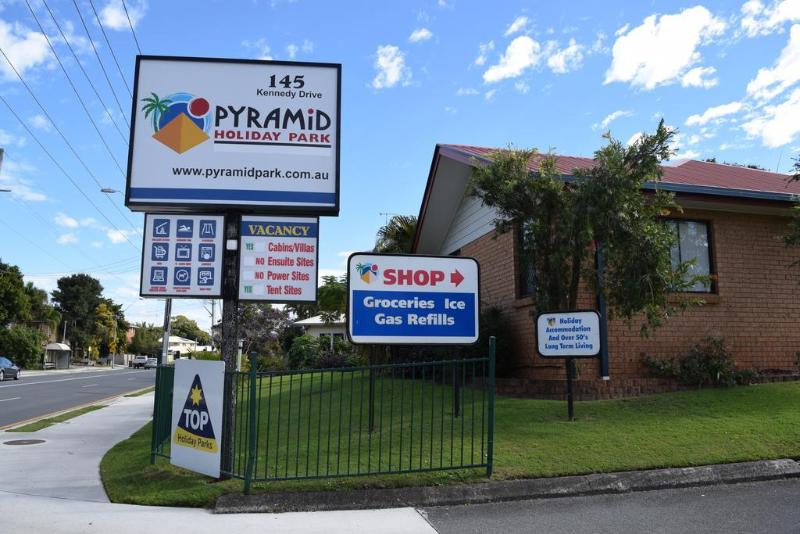 בית מלון כפרי Pyramid Holiday Park