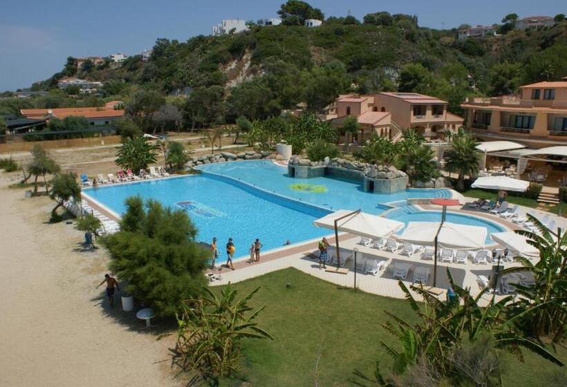 Отель Solemare Club Village