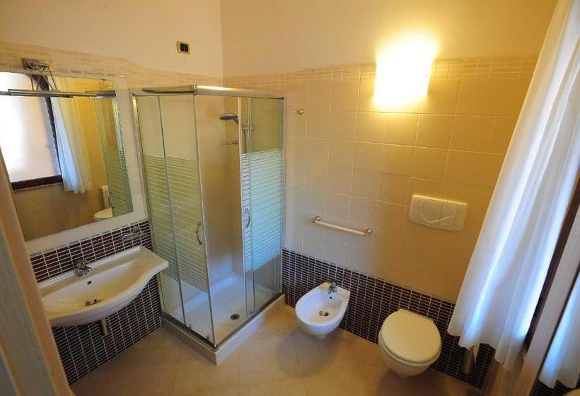 Отель Solemare Club Village