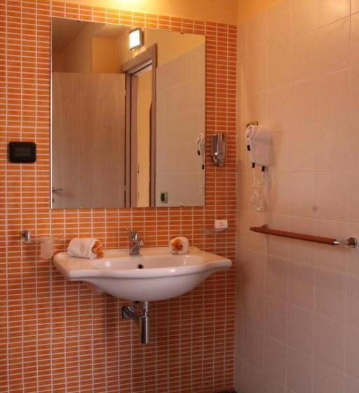 Отель Solemare Club Village