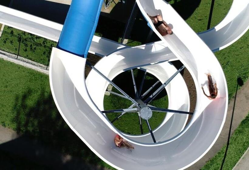 בית מלון כפרי Résidence Nemea Le Domaine De La Baie