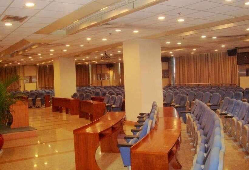 فندق Shandong Aviation Mansion