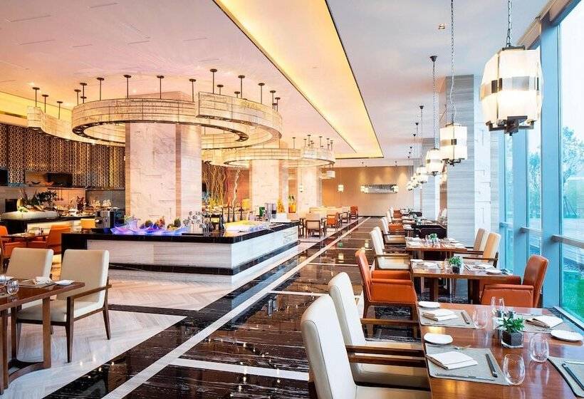 ホテル Sheraton Langfang Chaobai River