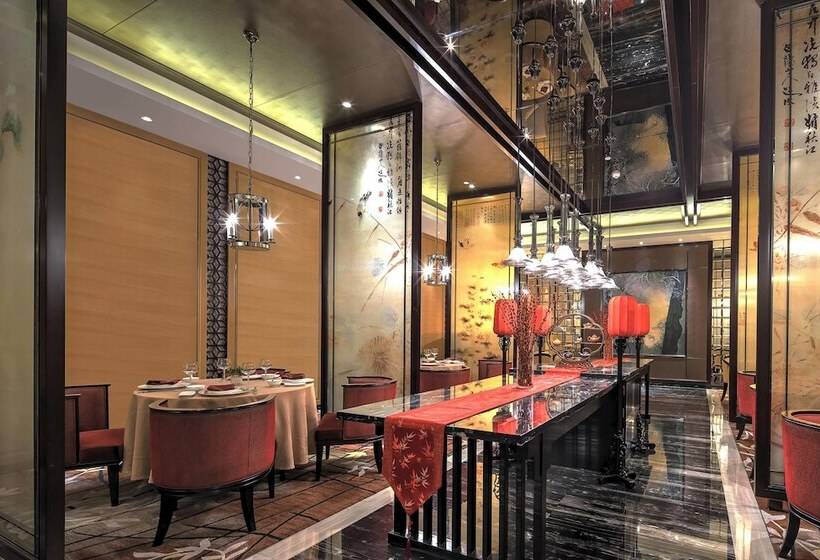 ホテル Sheraton Langfang Chaobai River