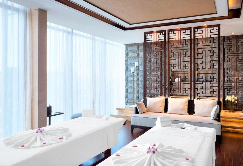 ホテル Sheraton Langfang Chaobai River