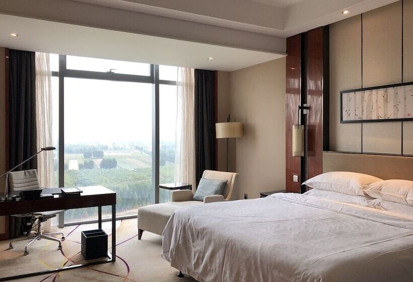 ホテル Sheraton Langfang Chaobai River