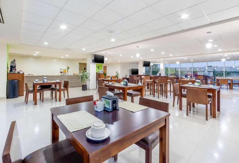 Greenwood Hotel Torreón