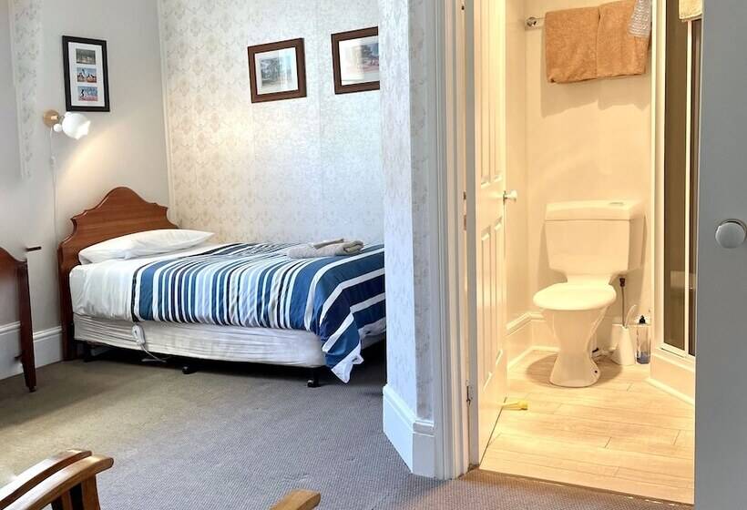 ホテル Strahan Wilderness Lodge