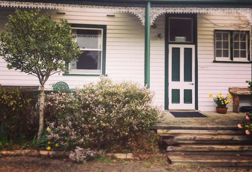 ホテル Strahan Wilderness Lodge