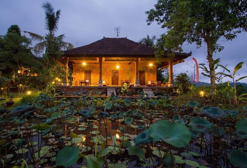 בית מלון כפרי Subak Tabola Villa