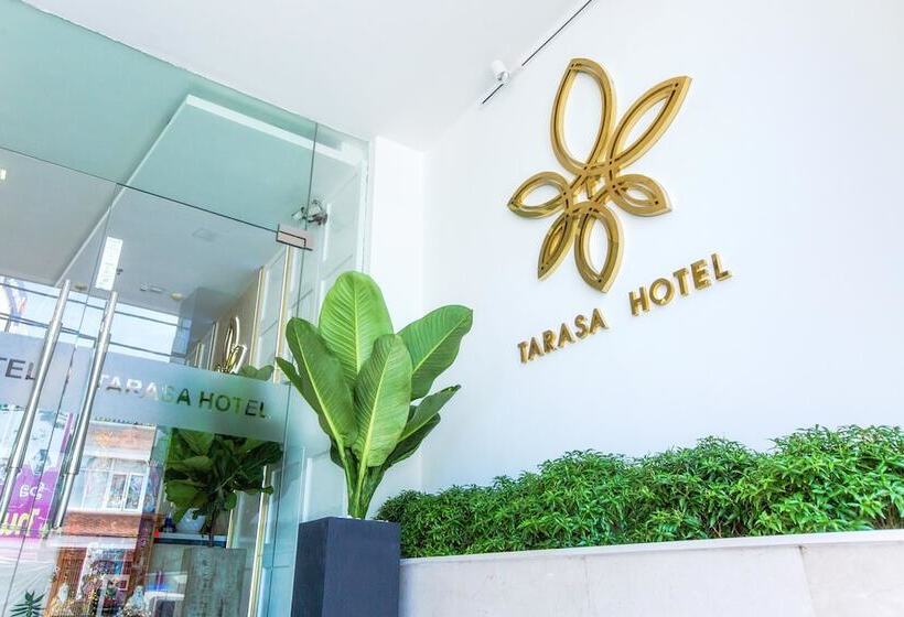 هتل Tarasa