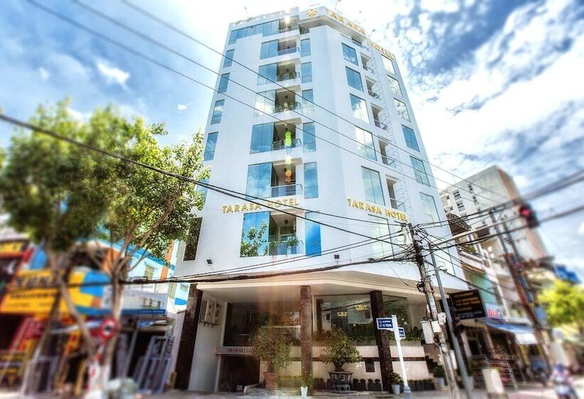 هتل Tarasa
