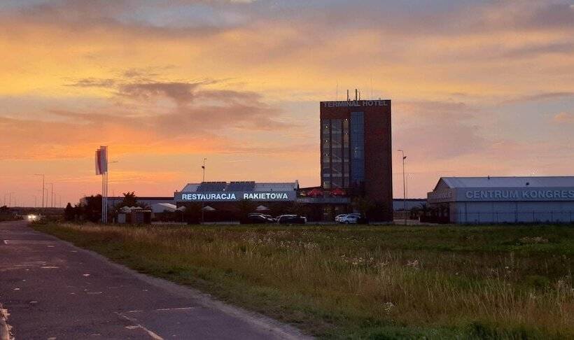בית מלון כפרי Terminal