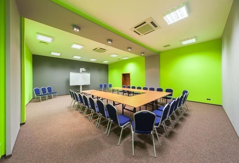 בית מלון כפרי Terminal