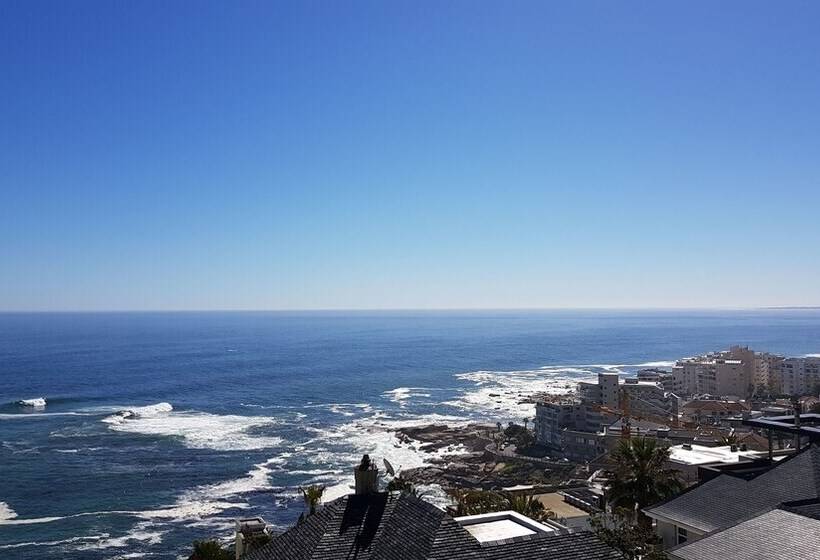 ホテル The Clarendon Bantry Bay