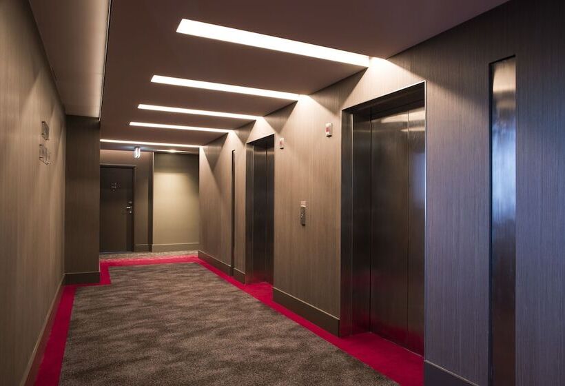 בית מלון כפרי The Gateway Inn, Newcastle