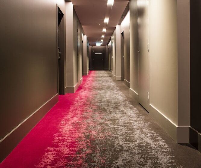 בית מלון כפרי The Gateway Inn, Newcastle