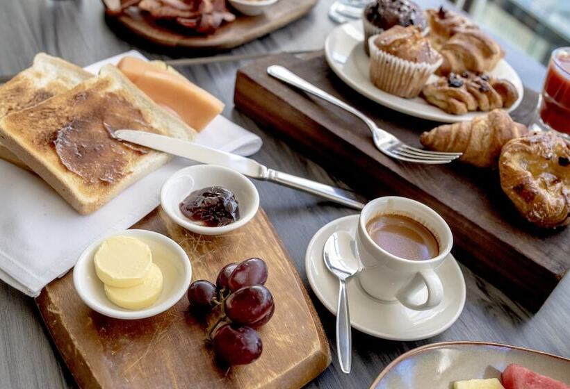 בית מלון כפרי The Gateway Inn, Newcastle