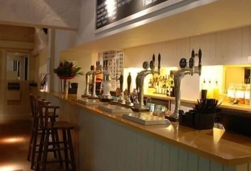 호텔 The Olde Coach House