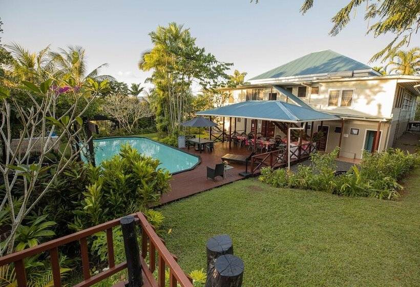 هتل The Samoan Outrigger