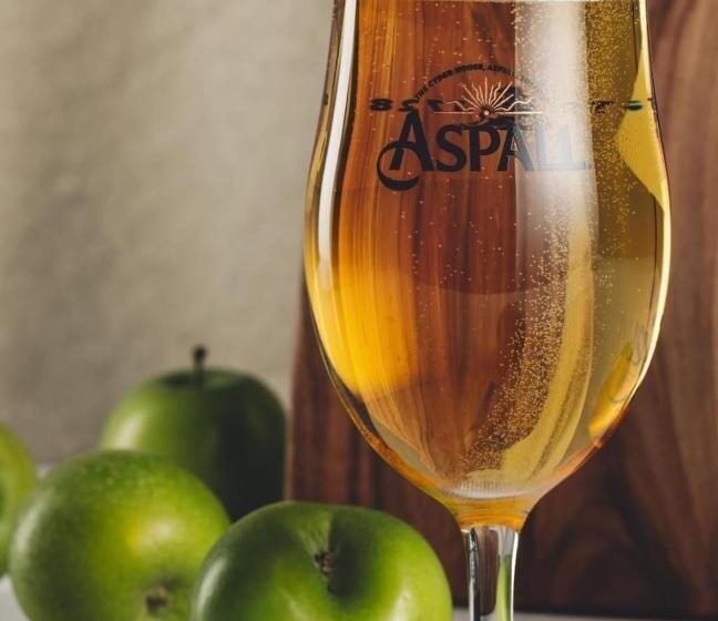 Отель Three Tuns Ashwell