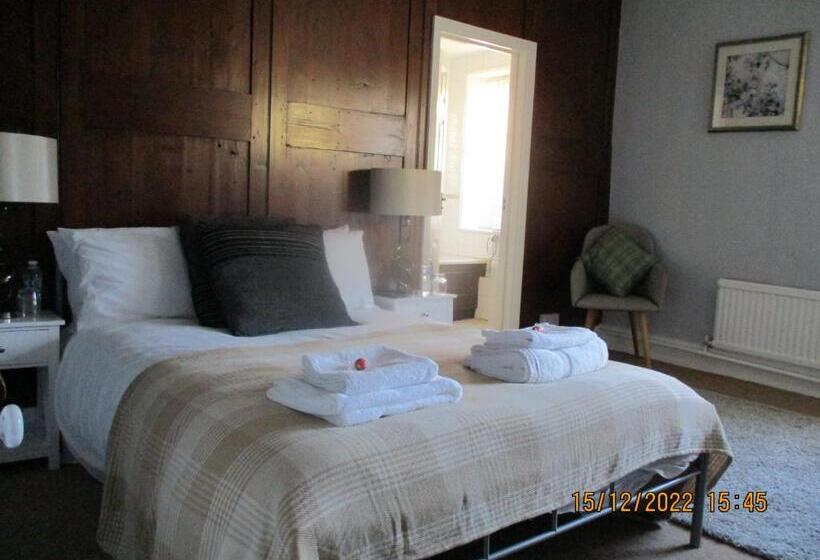 Отель Three Tuns Ashwell