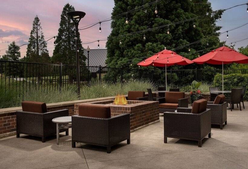 هتل Towneplace By Marriott Suites Portland Vancouver