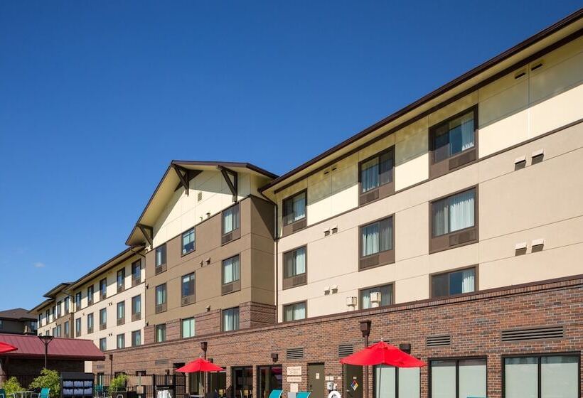 هتل Towneplace By Marriott Suites Portland Vancouver