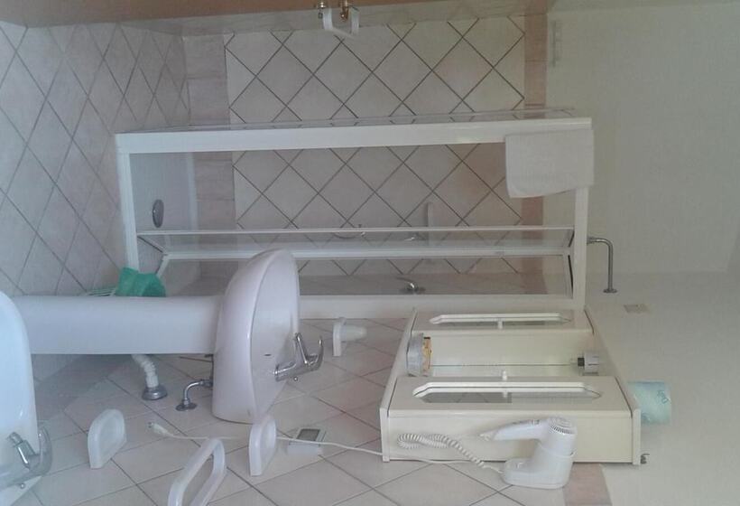 Отель Villaggio Marco Polo