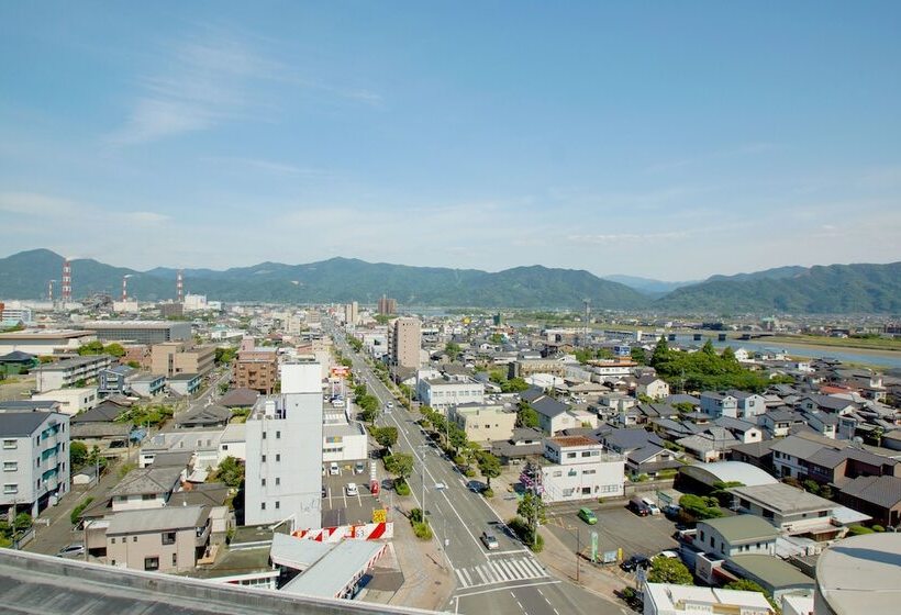 בית מלון כפרי Wing International Kumamotoyatsushiro