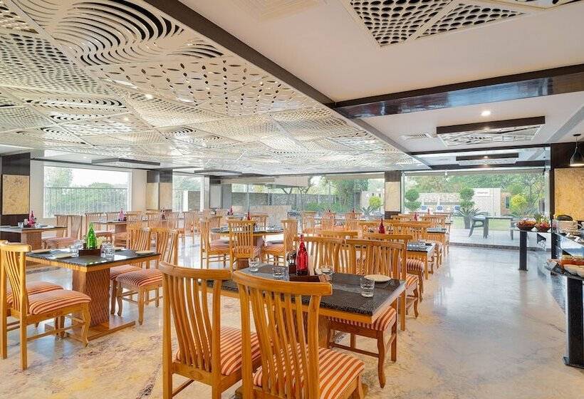 هتل Zone Connect By The Park,udaipur