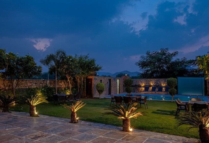 هتل Zone Connect By The Park,udaipur