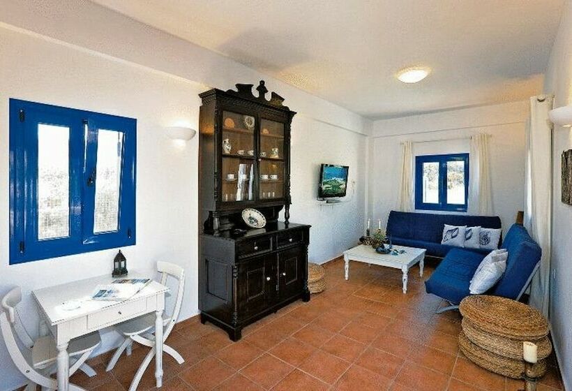 Katikies Studios & Apartments