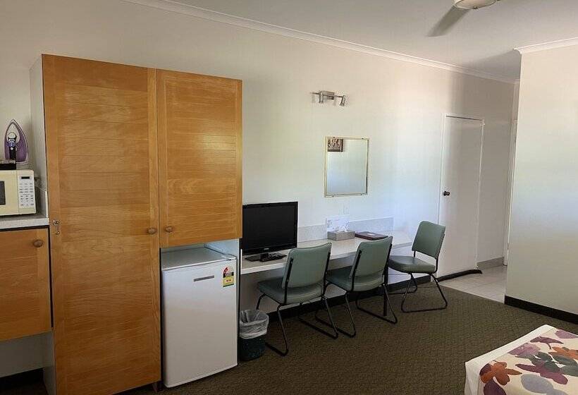 Landsborough Lodge Motel