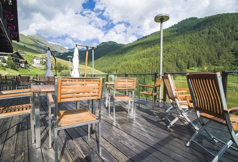 Maison Cly Hotel & Restaurant