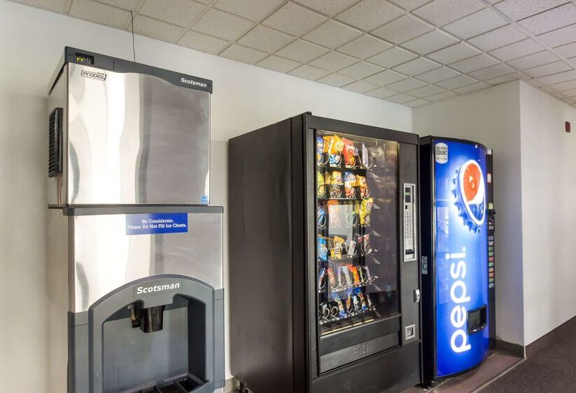 Motel 6 Rothschild, Wi