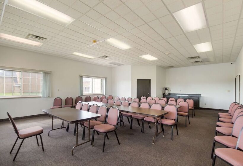 Motel 6 Rothschild, Wi