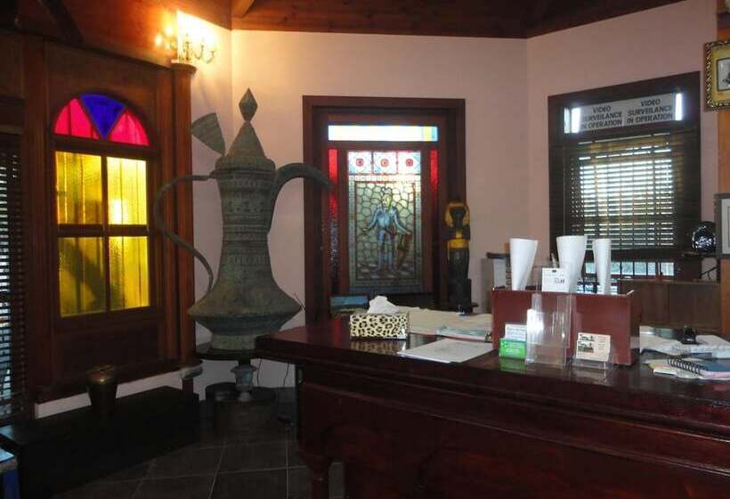 فندق على الطريق A Railway Lodge